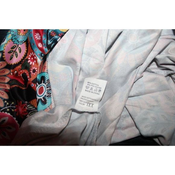 La Mode Paisley Spaghetti Strap Tank Size 2XL - Picture 5 of 5